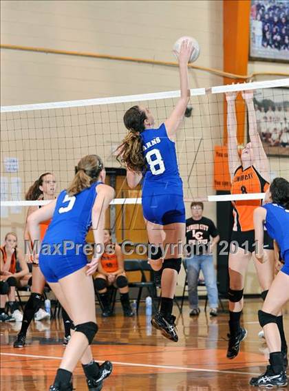 Thumbnail 1 in Karns @ Lenoir City photogallery.