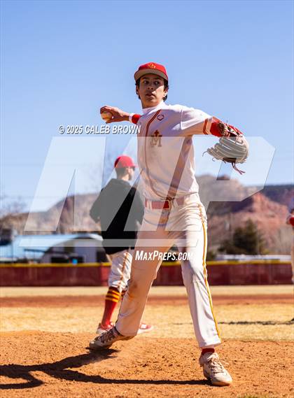 Thumbnail 3 in Judge Memorial Catholic vs. Morgan (Chuckwagon Classic) photogallery.