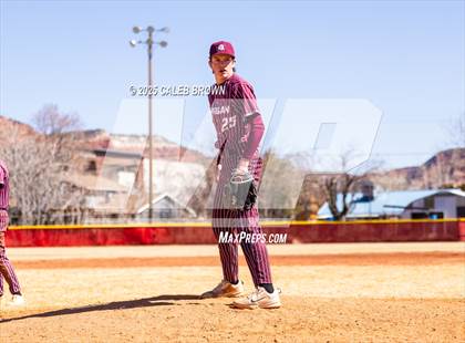 Thumbnail 1 in Judge Memorial Catholic vs. Morgan (Chuckwagon Classic) photogallery.