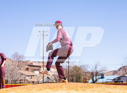 Thumbnail 2 in Judge Memorial Catholic vs. Morgan (Chuckwagon Classic) photogallery.