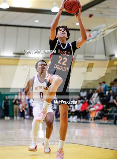 Modesto Christian vs. Archbishop Riordan (Crush In The Valley)