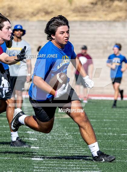 Thumbnail 2 in Whitney vs Lincoln 7v7 scrimmage photogallery.