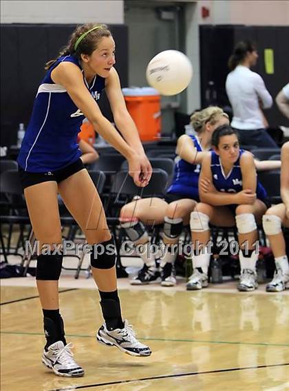 Thumbnail 2 in Campolindo vs Millard North (Archbishop Mitty Invitational Tournament) photogallery.
