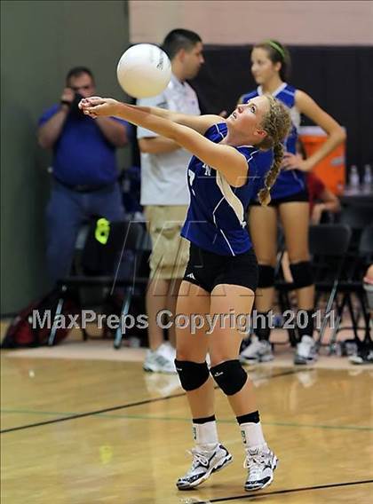 Thumbnail 3 in Campolindo vs Millard North (Archbishop Mitty Invitational Tournament) photogallery.