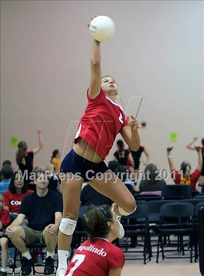 Thumbnail 2 in Campolindo vs Millard North (Archbishop Mitty Invitational Tournament) photogallery.