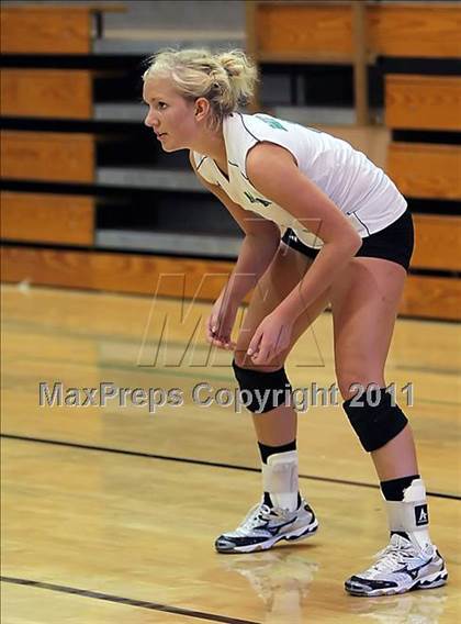 Thumbnail 3 in Campolindo vs Millard North (Archbishop Mitty Invitational Tournament) photogallery.