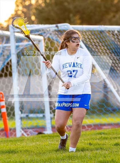 Thumbnail 1 in Aragon @ Newark Memorial photogallery.