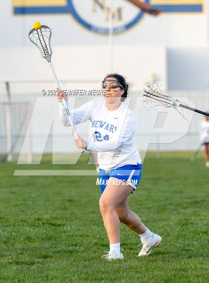 Thumbnail 1 in Aragon @ Newark Memorial photogallery.