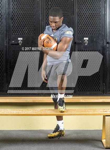 Thumbnail 2 in Warren Central (Preseason Early Contenders Photo Shoot)  photogallery.