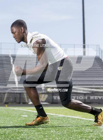 Thumbnail 1 in Warren Central (Preseason Early Contenders Photo Shoot)  photogallery.