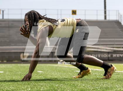 Thumbnail 2 in Warren Central (Preseason Early Contenders Photo Shoot)  photogallery.