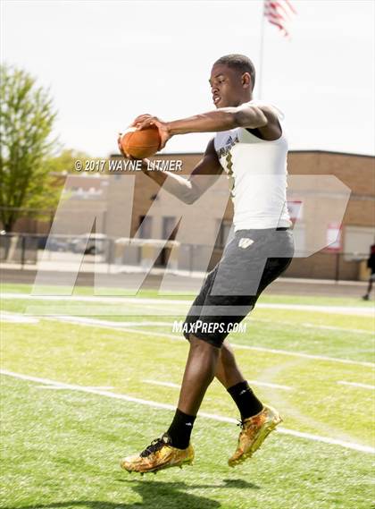 Thumbnail 3 in Warren Central (Preseason Early Contenders Photo Shoot)  photogallery.
