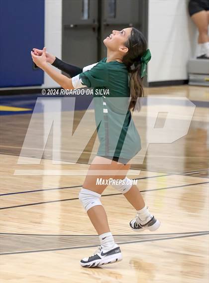 Thumbnail 3 in Mayde Creek vs Paetow A (Katy ISD Subvarsity Tournament) photogallery.
