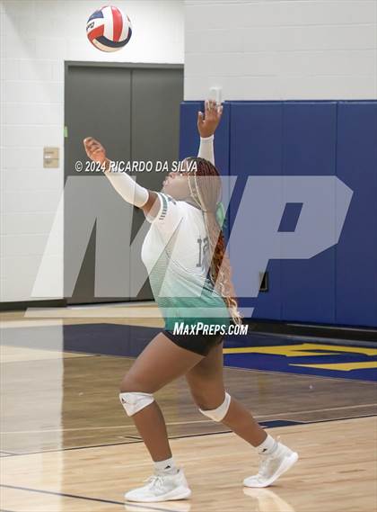 Thumbnail 3 in Mayde Creek vs Paetow A (Katy ISD Subvarsity Tournament) photogallery.