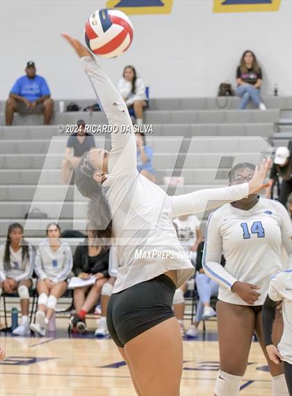 Thumbnail 2 in Mayde Creek vs Paetow A (Katy ISD Subvarsity Tournament) photogallery.