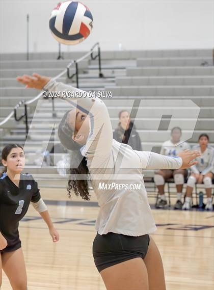 Thumbnail 1 in Mayde Creek vs Paetow A (Katy ISD Subvarsity Tournament) photogallery.