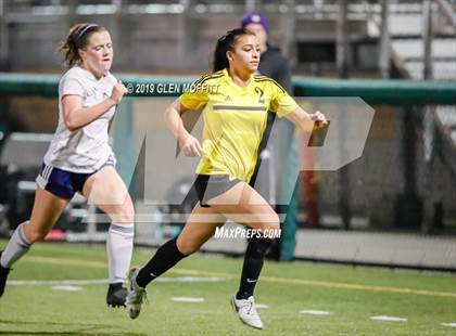 Thumbnail 2 in Bellarmine Prep vs. Inglemoor (WIAA 4A First Round) photogallery.