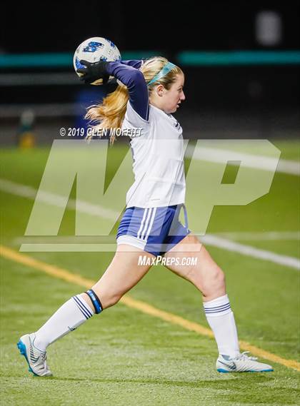 Thumbnail 1 in Bellarmine Prep vs. Inglemoor (WIAA 4A First Round) photogallery.