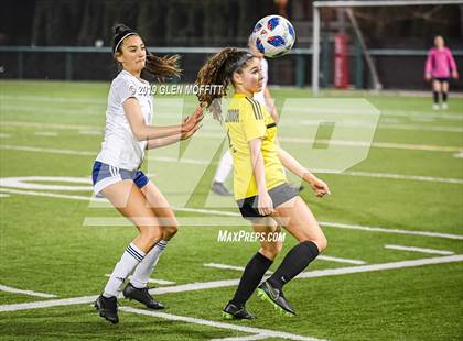 Thumbnail 1 in Bellarmine Prep vs. Inglemoor (WIAA 4A First Round) photogallery.