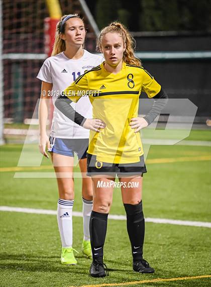 Thumbnail 2 in Bellarmine Prep vs. Inglemoor (WIAA 4A First Round) photogallery.