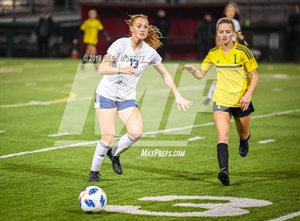 Thumbnail 1 in Bellarmine Prep vs. Inglemoor (WIAA 4A First Round) photogallery.