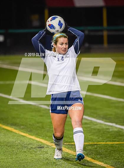 Thumbnail 1 in Bellarmine Prep vs. Inglemoor (WIAA 4A First Round) photogallery.