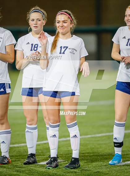 Thumbnail 2 in Bellarmine Prep vs. Inglemoor (WIAA 4A First Round) photogallery.