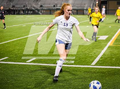 Thumbnail 3 in Bellarmine Prep vs. Inglemoor (WIAA 4A First Round) photogallery.