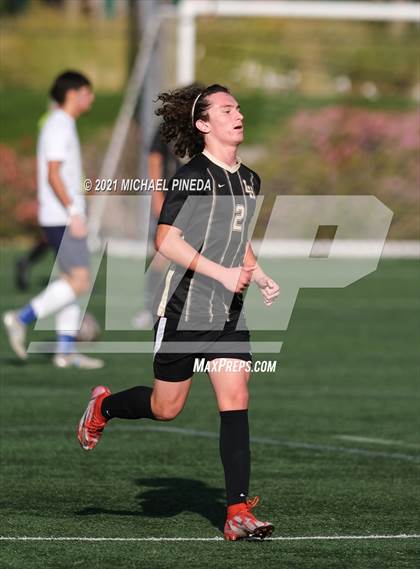 Thumbnail 3 in St. John Bosco vs. Laguna Hills (Hawks Invitational) photogallery.