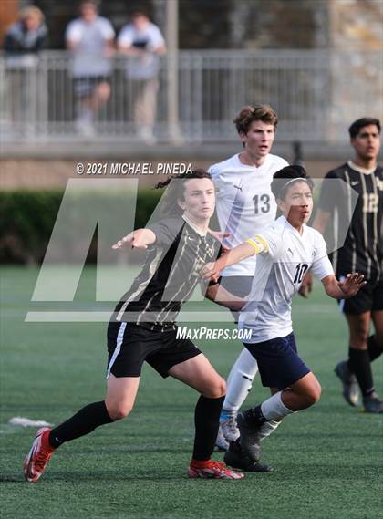 Thumbnail 2 in St. John Bosco vs. Laguna Hills (Hawks Invitational) photogallery.