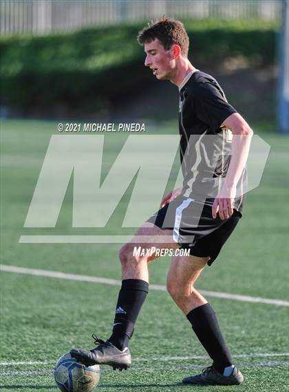 Thumbnail 2 in St. John Bosco vs. Laguna Hills (Hawks Invitational) photogallery.