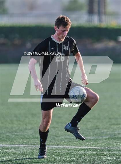 Thumbnail 2 in St. John Bosco vs. Laguna Hills (Hawks Invitational) photogallery.