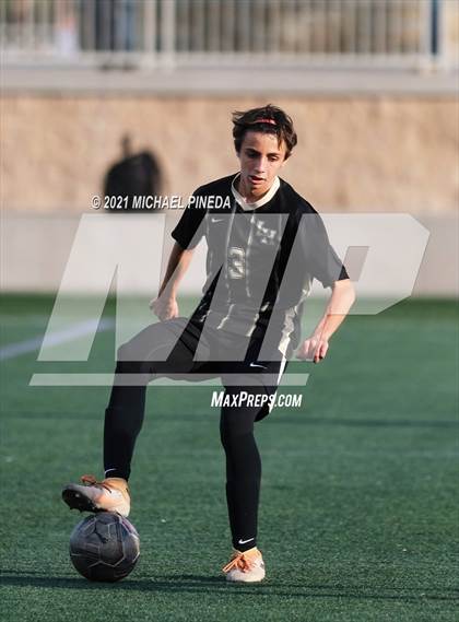 Thumbnail 1 in St. John Bosco vs. Laguna Hills (Hawks Invitational) photogallery.