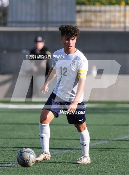 Thumbnail 2 in St. John Bosco vs. Laguna Hills (Hawks Invitational) photogallery.