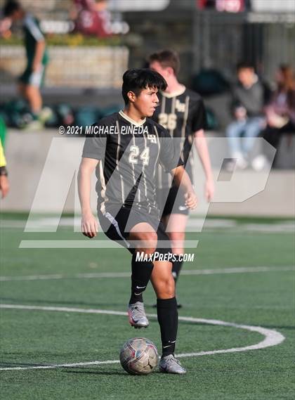Thumbnail 1 in St. John Bosco vs. Laguna Hills (Hawks Invitational) photogallery.