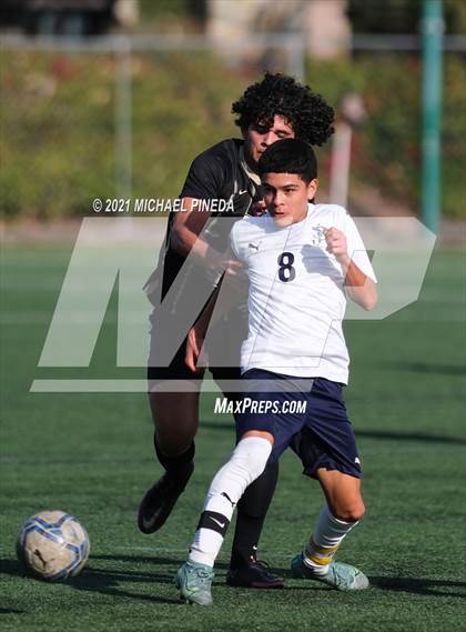 Thumbnail 3 in St. John Bosco vs. Laguna Hills (Hawks Invitational) photogallery.