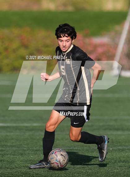 Thumbnail 2 in St. John Bosco vs. Laguna Hills (Hawks Invitational) photogallery.
