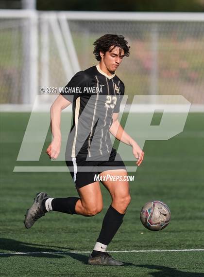 Thumbnail 1 in St. John Bosco vs. Laguna Hills (Hawks Invitational) photogallery.