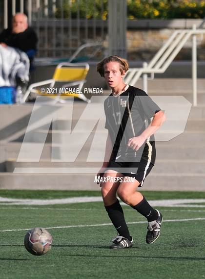Thumbnail 2 in St. John Bosco vs. Laguna Hills (Hawks Invitational) photogallery.