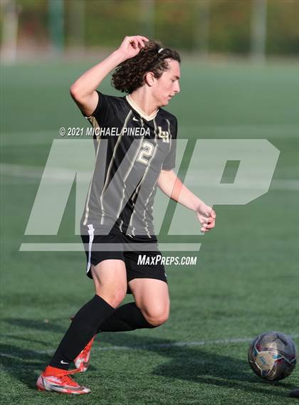 Thumbnail 2 in St. John Bosco vs. Laguna Hills (Hawks Invitational) photogallery.