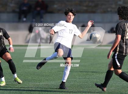 Thumbnail 3 in St. John Bosco vs. Laguna Hills (Hawks Invitational) photogallery.