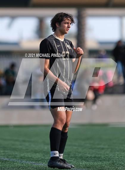 Thumbnail 2 in St. John Bosco vs. Laguna Hills (Hawks Invitational) photogallery.