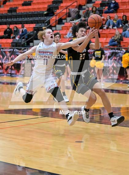 Thumbnail 3 in Hirschi vs. Gatesville (UIL 4A Bi-District Playoff) photogallery.
