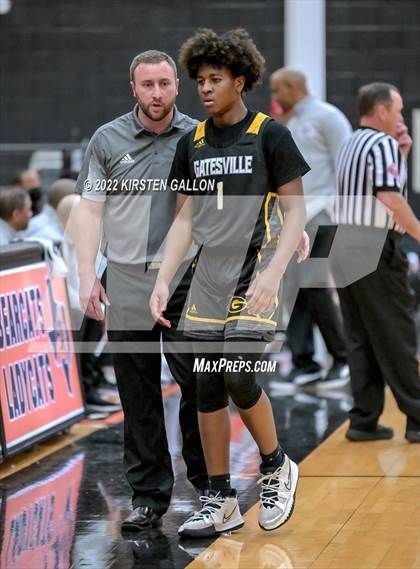 Thumbnail 1 in Hirschi vs. Gatesville (UIL 4A Bi-District Playoff) photogallery.