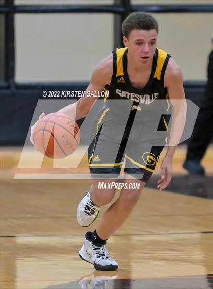 Thumbnail 2 in Hirschi vs. Gatesville (UIL 4A Bi-District Playoff) photogallery.
