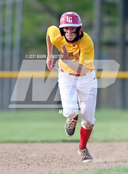 Thumbnail 2 in Williamsville East @ Hamburg photogallery.