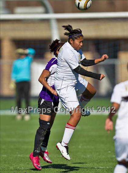 Thumbnail 2 in South Grand Prairie vs. Sunset (Emily Hunter Fish Bowl Tournament) photogallery.