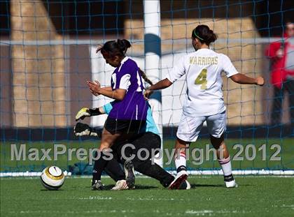 Thumbnail 3 in South Grand Prairie vs. Sunset (Emily Hunter Fish Bowl Tournament) photogallery.
