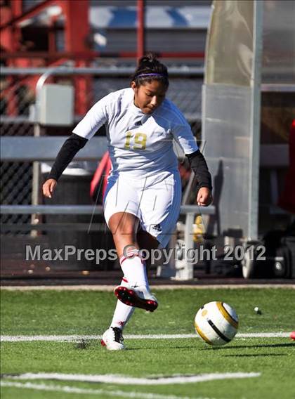 Thumbnail 3 in South Grand Prairie vs. Sunset (Emily Hunter Fish Bowl Tournament) photogallery.
