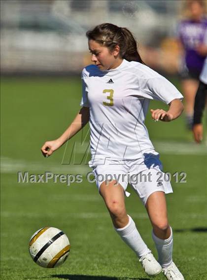 Thumbnail 2 in South Grand Prairie vs. Sunset (Emily Hunter Fish Bowl Tournament) photogallery.